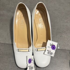 Gucci White Leather Heels